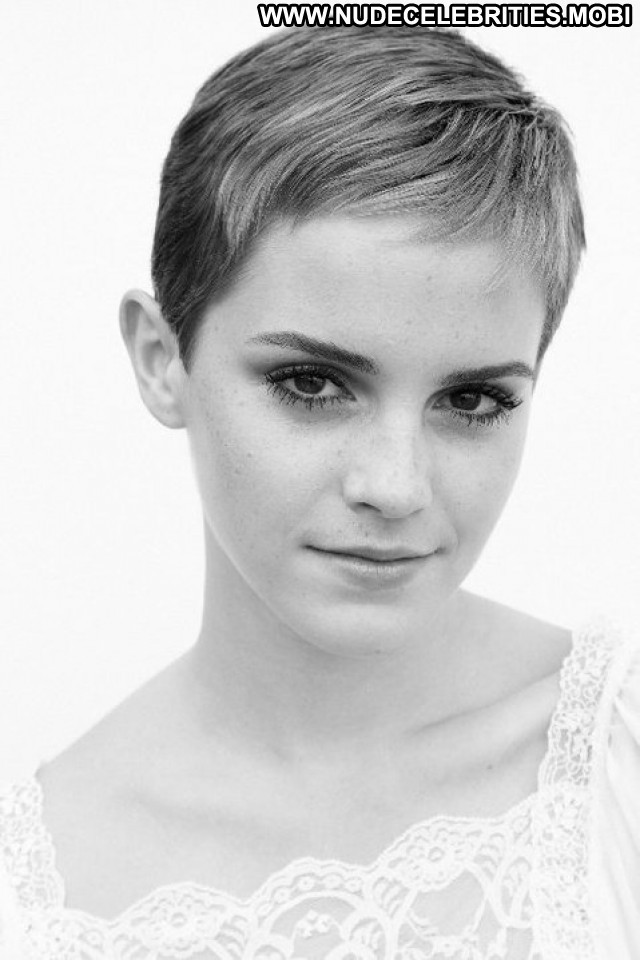 Emma Watson No Source  Celebrity Movie Beautiful Babe Uk Posing Hot