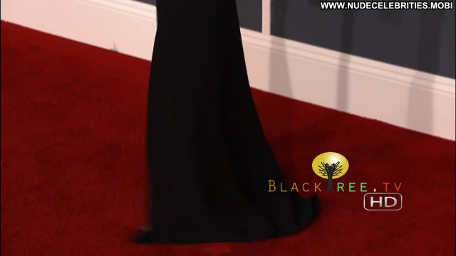 Rihanna The Red Carpet Posing Hot Babe Red Carpet Celebrity Hd Awards