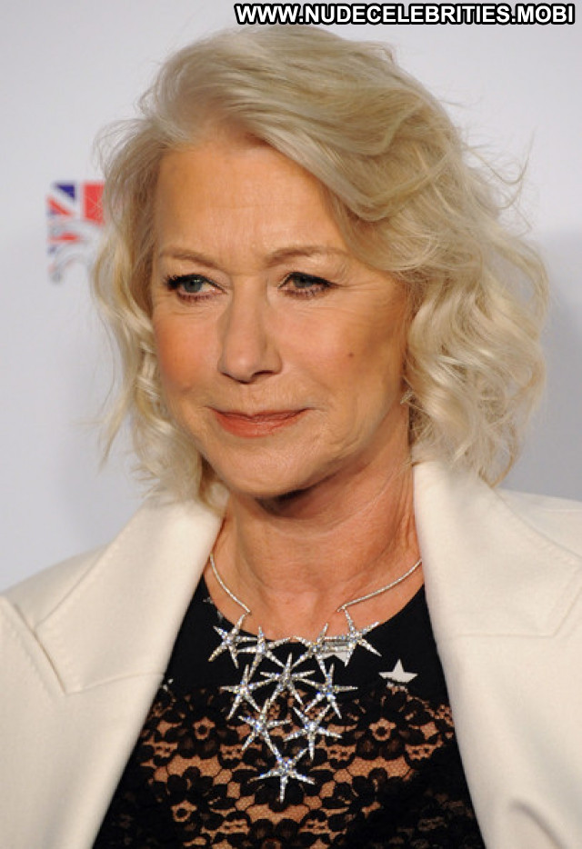 Helen Mirren Treasure Treasure Celebrity Beautiful Babe