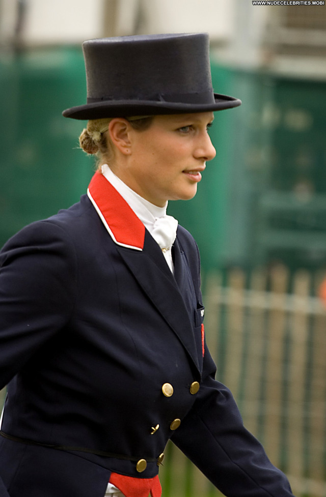 Zara Phillips No Source Beautiful Posing Hot Babe Celebrity